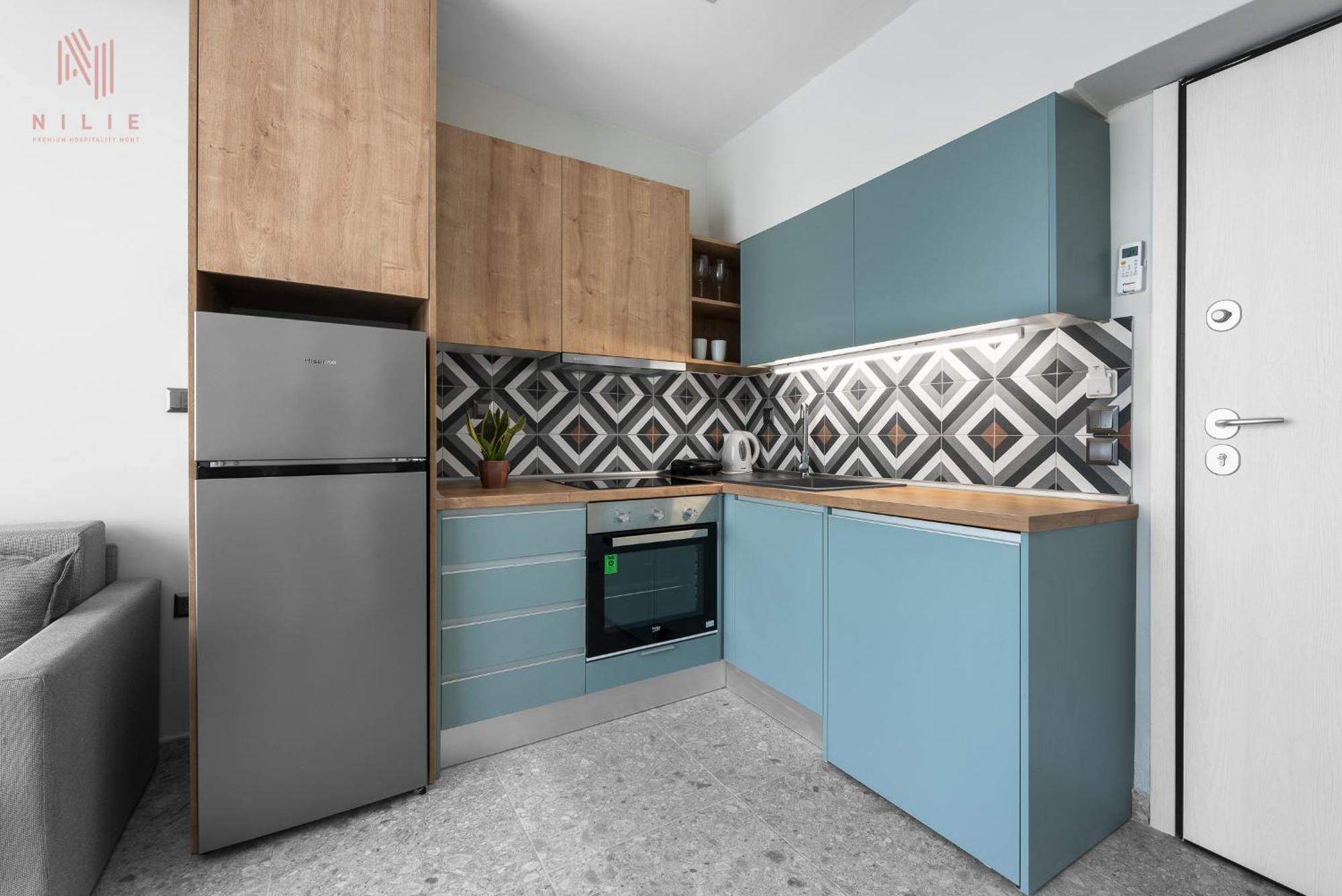 Avenue & Apartments, Nilie Hospitality Mgmt *