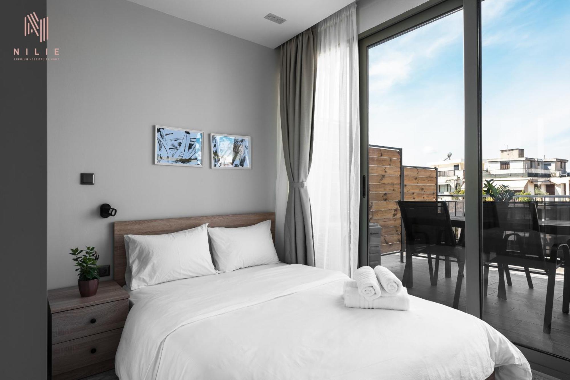Apartment Avenue & Apartments, Nilie Hospitality Mgmt *