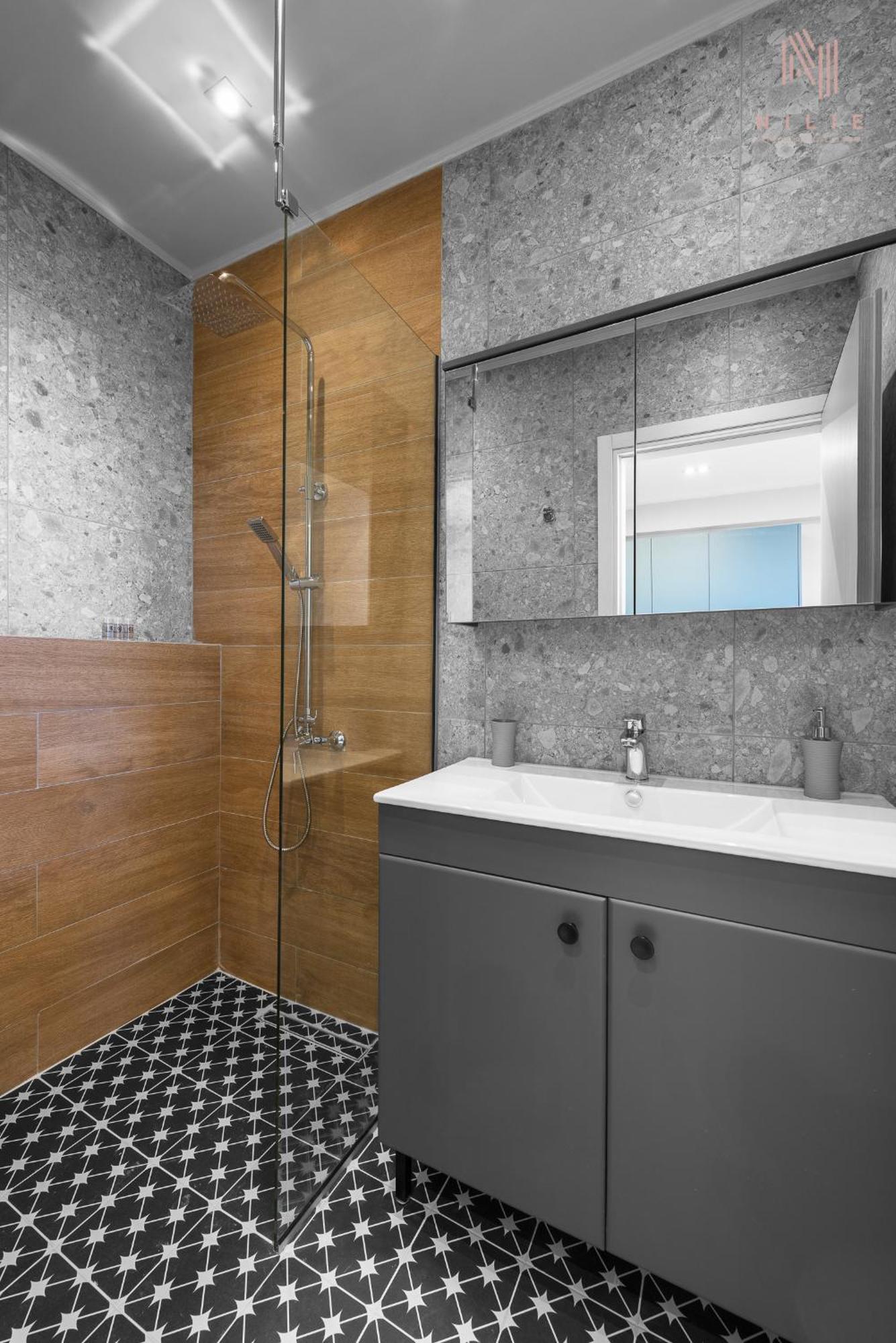 Apartment Avenue & Apartments, Nilie Hospitality Mgmt *